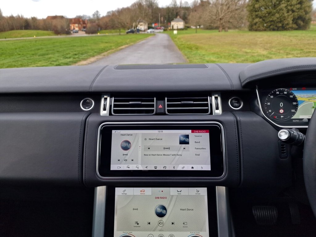 USED 2018 68 LAND ROVER RANGE ROVER 2.0 P400e 12.4kWh GPF Autobiography SUV 5dr Petrol Plug-in Hybrid Auto 4WD Euro 6 (s/s) (404 ps) FINANCE AVAILABLE