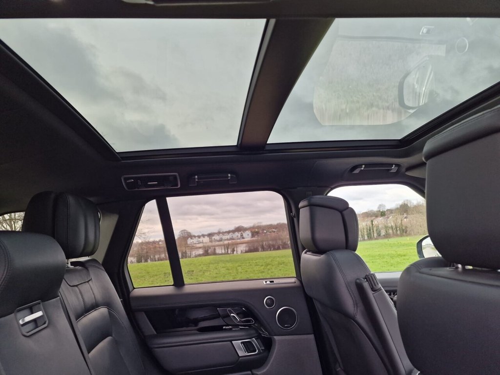 USED 2018 68 LAND ROVER RANGE ROVER 2.0 P400e 12.4kWh GPF Autobiography SUV 5dr Petrol Plug-in Hybrid Auto 4WD Euro 6 (s/s) (404 ps) FINANCE AVAILABLE