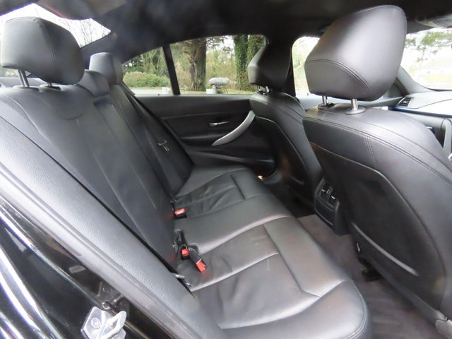 2015 BMW 3 SERIES - Photo 9