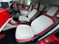 USED 2015 65 VOLKSWAGEN UP! 1.0 High up! Hatchback 5dr Petrol ASG Euro 6 (75 ps) NAV~CARPLAY~R/CAM~H/SEAT~FINAN