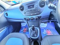 USED 2015 65 HYUNDAI I10 1.2 Premium Hatchback 5dr Petrol Automatic Low Mileage AUTOMATIC with a FSH