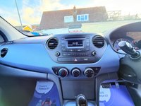 USED 2015 65 HYUNDAI I10 1.2 Premium Hatchback 5dr Petrol Automatic Low Mileage AUTOMATIC with a FSH