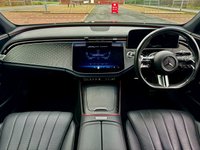 USED 2024 24 MERCEDES-BENZ E-CLASS 2.0 E300e 25.4kWh AMG Line (Advanced) Saloon 4dr Petrol Plug-in Hybrid G-Tronic Euro 6 (s/s) (313 ps) 