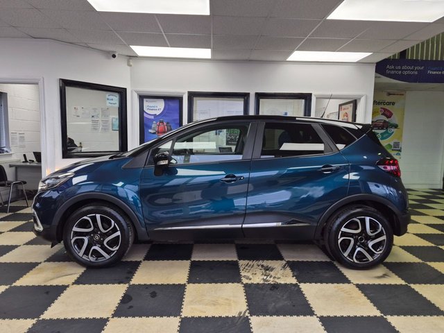 2019 RENAULT CAPTUR - Photo 9