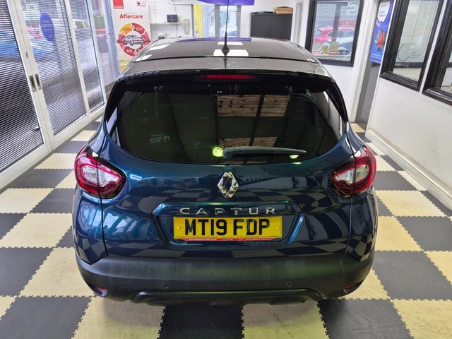 2019 RENAULT CAPTUR - Photo 7