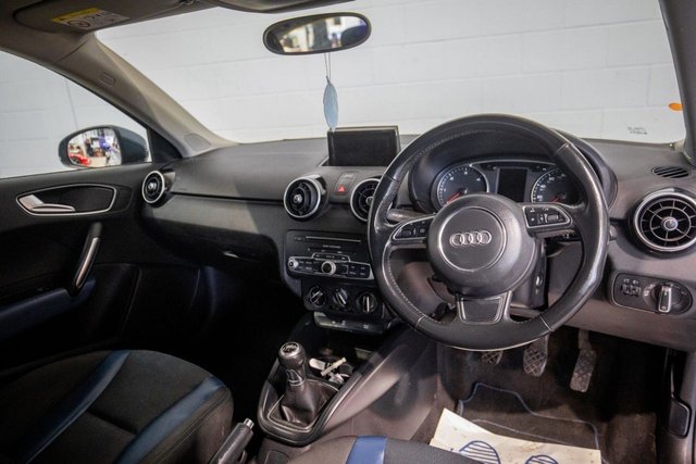 2017 Audi A1 1.6L Sport 5dr - Photo 2