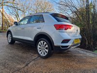 USED 2020 20 VOLKSWAGEN T-ROC 2.0 TDI SE SUV 5dr Diesel DSG Euro 6 (s/s) (150 ps) 8.9% APR FINANCE RATES