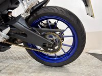 USED 2017 17 YAMAHA MT-125 1 OWNER FROM NEW COMES WITH NEW MOT AND WARRANTY