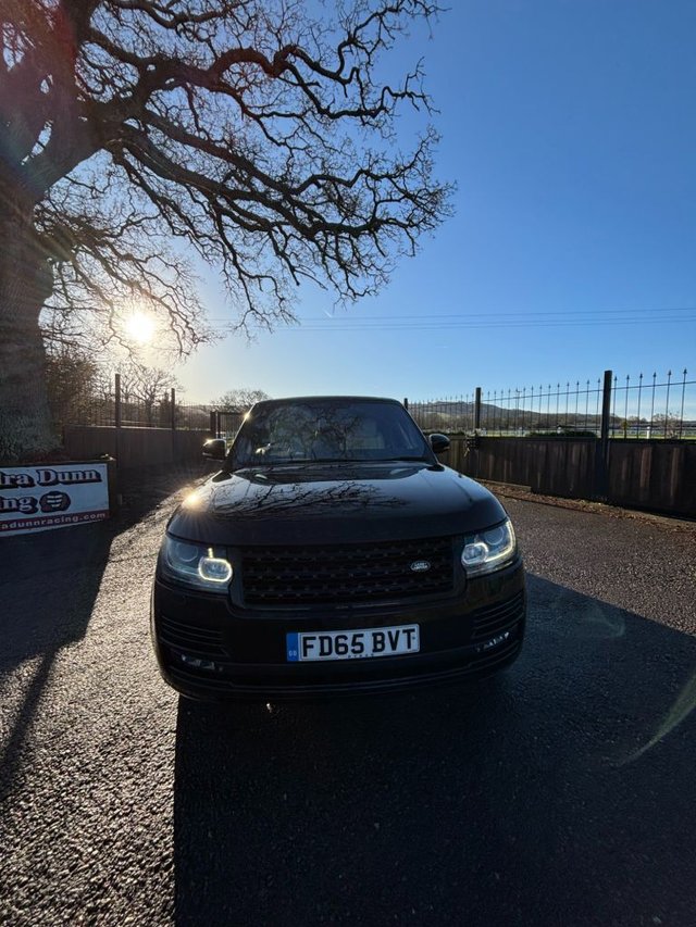 View our LAND ROVER RANGE ROVER