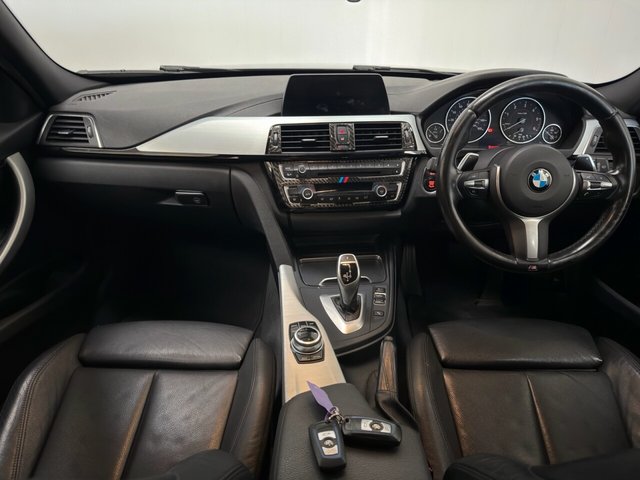 2017 BMW 3 Series 3L M Sport 5dr - Photo 3