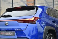 USED 2023 73 LEXUS UX 2.0 250h F Sport Design SUV 5dr Petrol Hybrid E-CVT Euro 6 (s/s) (184 ps) REAR CAM / HEATED LEATHER