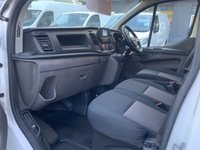 USED 2022 22 FORD TRANSIT CUSTOM 2.0 300 EcoBlue Leader Crew Van Double Cab 5dr Diesel Manual L1 H1 Euro 6 (s/s) (105 ps) 1 OWNER, STUNNING 1 YEARS MOT
