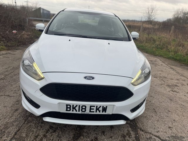 2018 Ford Focus 1L St-Line 5dr - Photo 12