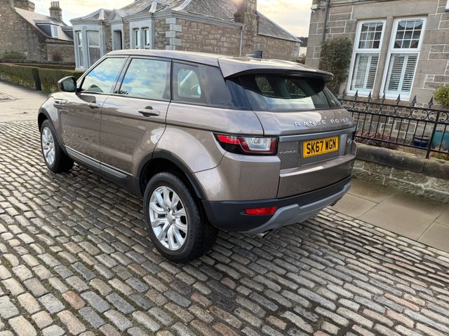 2017 Land Rover RANGE ROVER EVOQUE - Photo 8