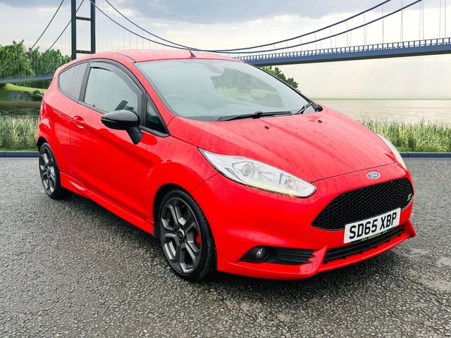 2015 FORD FIESTA