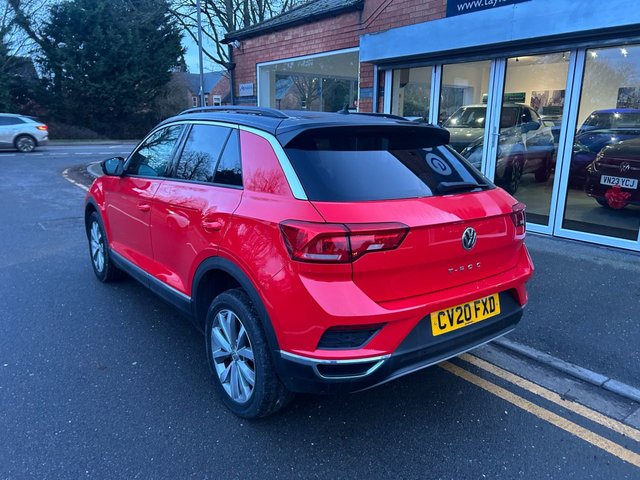 2020 Volkswagen T-Roc 1L Design 5dr - Photo 6