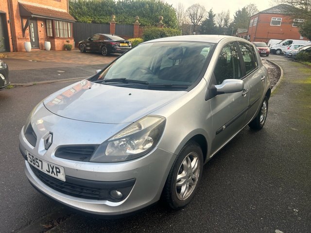 2007 Renault Clio 1.2L Dynamique 5dr - Photo 2