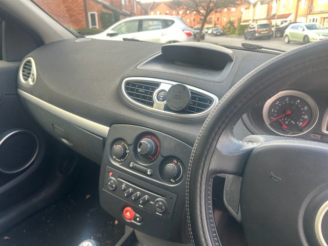 2007 Renault Clio 1.2L Dynamique 5dr - Photo 7