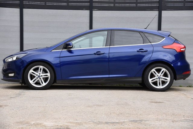 2016 FORD FOCUS - Photo 6