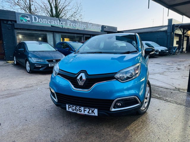 View our RENAULT CAPTUR