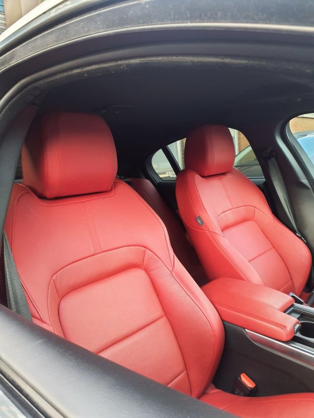 2023 JAGUAR XE 2.0 D200 MHEV R-Dynamic S Saloon 4dr Diesel Auto Euro 6 (s/s) (204 ps) - Photo 11