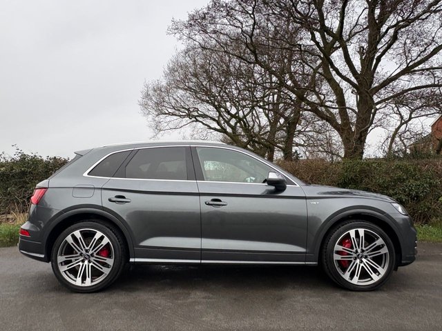 2017 AUDI SQ5 - Photo 8