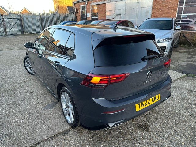 2022 VOLKSWAGEN GOLF 1.5 TSI R-Line Euro 6 (s/s) 5dr - Photo 12