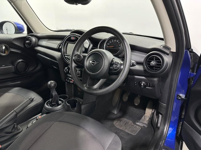 2019 MINI Hatch - Photo 10