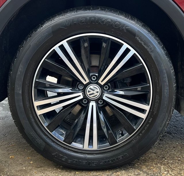 2018 VOLKSWAGEN TIGUAN 1.4 TSI SE SUV 5dr Petrol Manual Euro 6 (s/s) (125 ps) - Photo 10