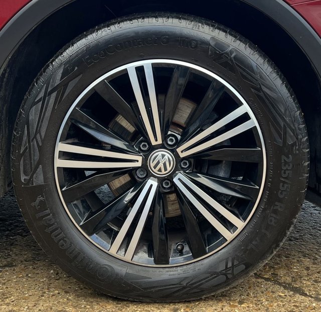 2018 VOLKSWAGEN TIGUAN 1.4 TSI SE SUV 5dr Petrol Manual Euro 6 (s/s) (125 ps) - Photo 11