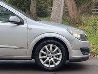 USED 2005 55 VAUXHALL ASTRA 1.6i 16v Design Estate 5dr Petrol Manual (161 g/km, 103 bhp) 