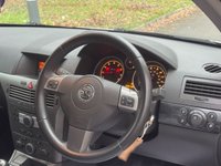 USED 2005 55 VAUXHALL ASTRA 1.6i 16v Design Estate 5dr Petrol Manual (161 g/km, 103 bhp) 