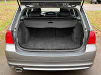USED 2010 10 BMW 3 SERIES 2.0 320d SE Business Edition Touring 5dr Diesel Steptronic Euro 5 (184 ps) 