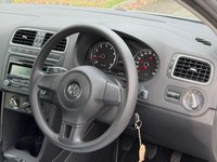 USED 2010 10 VOLKSWAGEN POLO 1.4 SE Hatchback 5dr Petrol Manual Euro 5 (85 ps) 