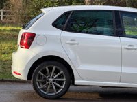 USED 2015 15 VOLKSWAGEN POLO 1.2 TSI BlueMotion Tech SE Design Hatchback 5dr Petrol Manual Euro 6 (s/s) (90 ps) 