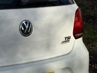 USED 2015 15 VOLKSWAGEN POLO 1.2 TSI BlueMotion Tech SE Design Hatchback 5dr Petrol Manual Euro 6 (s/s) (90 ps) 