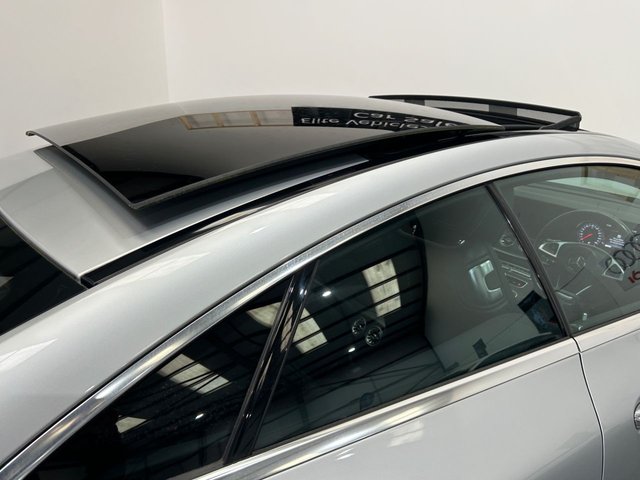 2018 Mercedes-Benz E-CLASS - Photo 11