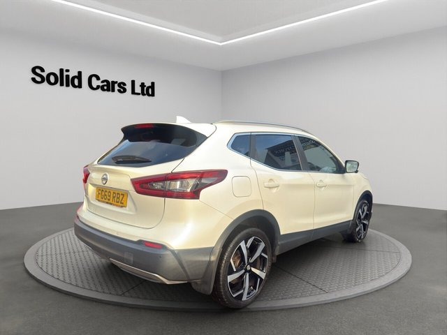 2019 Nissan Qashqai 1.3L Tekna 5dr - Photo 8