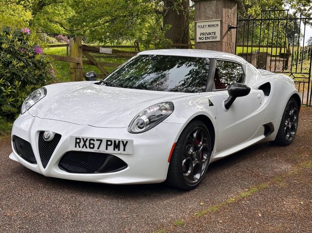 View our Alfa Romeo 4c 1750 TBi Coupe 2dr Petrol TCT Euro 6 (240 bhp)