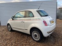 USED 2010 60 FIAT 500 1.2 Lounge Hatchback 3dr Petrol Manual Euro 5 (s/s) (69 bhp) 2 keys, sunroof, ulez