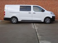 USED 2022 22 VAUXHALL VIVARO 1.5 Turbo D 2900 Dynamic L2 H1 Euro 6 (s/s) 6dr DAY VAN CONVERSION