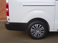 USED 2022 22 VAUXHALL VIVARO 1.5 Turbo D 2900 Dynamic L2 H1 Euro 6 (s/s) 6dr DAY VAN CONVERSION
