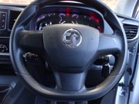 USED 2022 22 VAUXHALL VIVARO 1.5 Turbo D 2900 Dynamic L2 H1 Euro 6 (s/s) 6dr DAY VAN CONVERSION