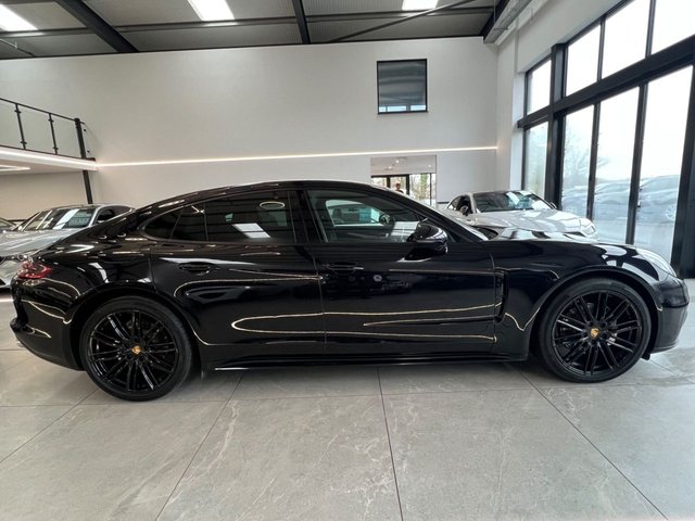 View our PORSCHE PANAMERA