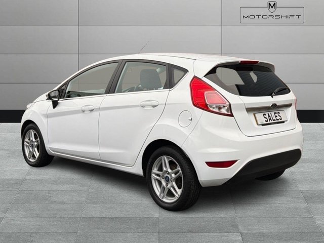 2013 FORD FIESTA - Photo 9