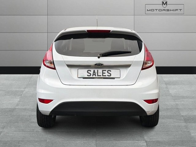 2013 FORD FIESTA - Photo 10