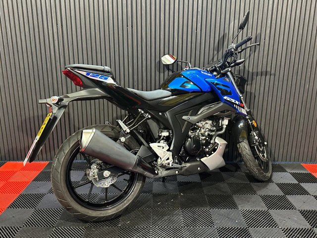 View our SUZUKI GSX-S125
