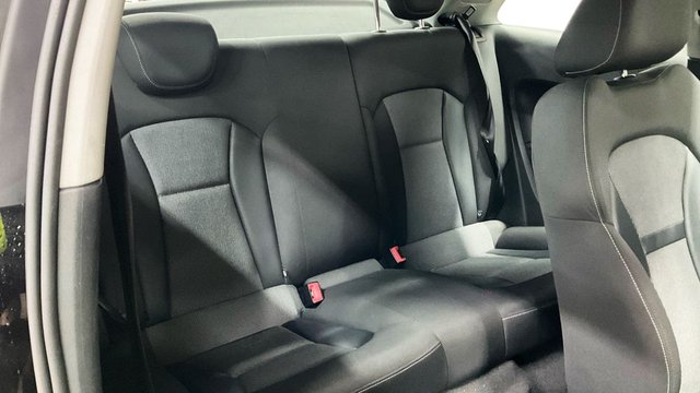 2012 AUDI A1 - Photo 12