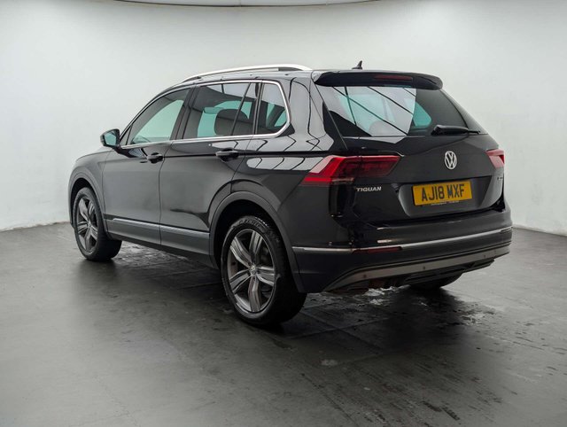 USED 2018 18 VOLKSWAGEN TIGUAN 2.0 TDI SEL SUV 5dr Diesel Manual 4Motion Euro 6 (s/s) (150 ps) HEATED FRONT SEATS+LANE ASSIST CLICK & COLLECT/HOME DELIVERY