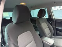 USED 2018 68 HYUNDAI TUCSON 1.6 GDi SE Nav SUV 5dr Petrol Manual Euro 6 (s/s) (132 ps) Dual zone climate control A/C, Satellite navigation, Cruise control, Bluetooth connectivity, USB and AUX input, Lane departure warning, Auto wipers, Different drive mode, Auto dimming rearview mirror, Power folding wingmirrors, DAB radio, LED daytime running lights, Rear parking camera, Rear parking sensors, Auto Headlights, Apple Carplay, Android Auto.